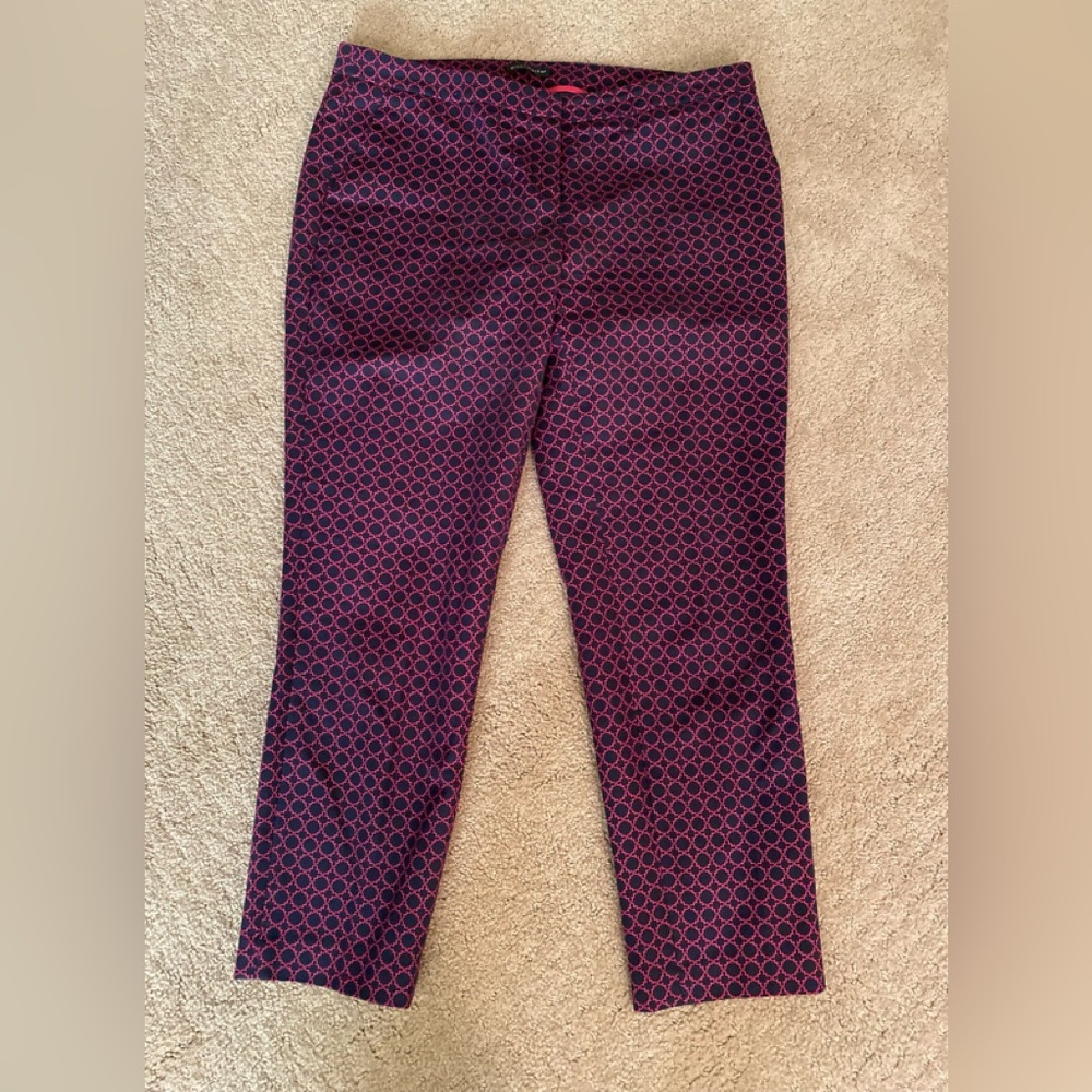 NWOT Willi Smith - Womans fuchsia/navy abstract pattern high rise crop pants, 10